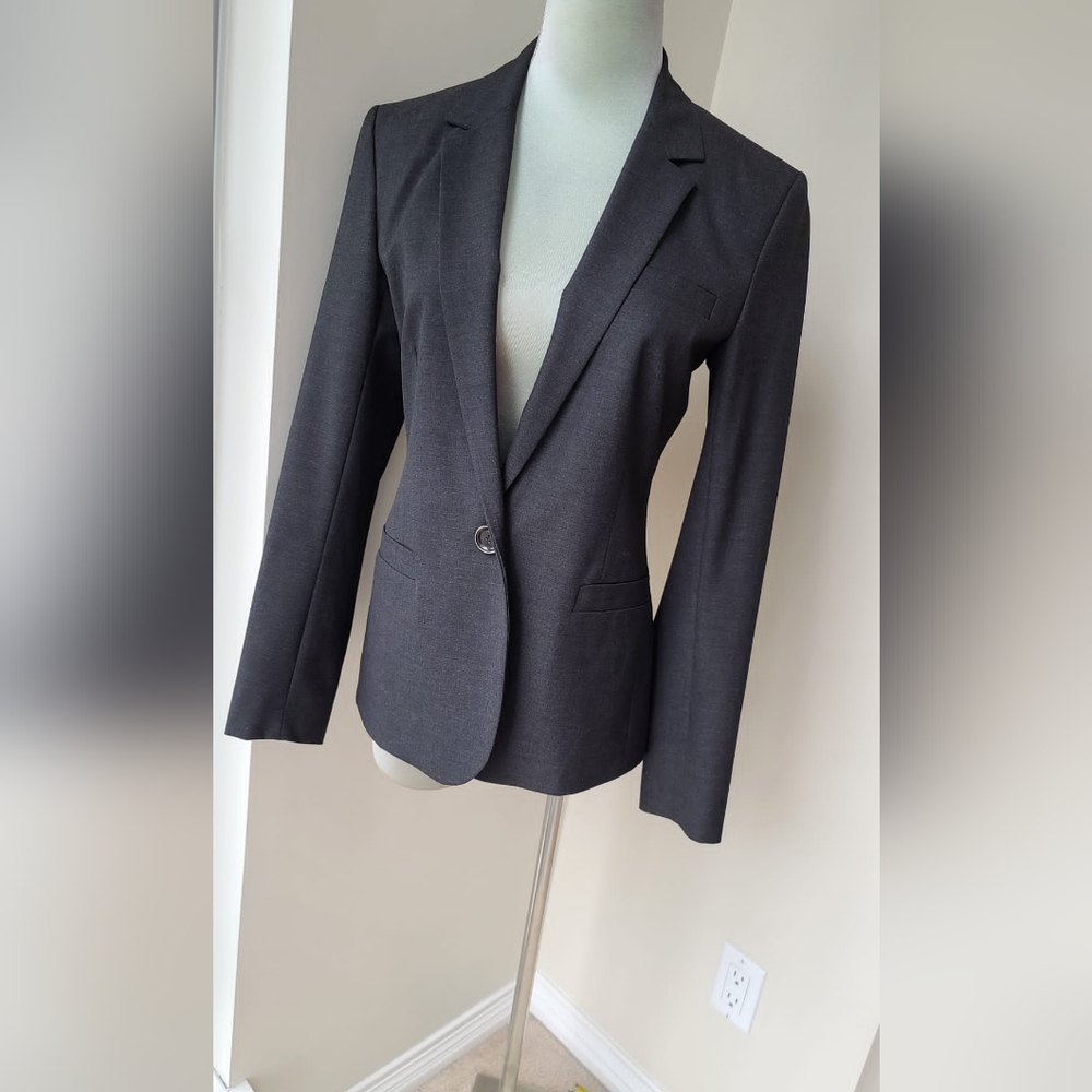 Beautiful Jones brand coat